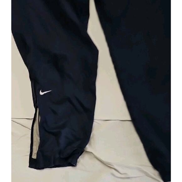 Nike Tech Pants Size XL Men’s Polyester Straight Leg Navy Workout 5 Pockets Zip - Picture 8 of 9